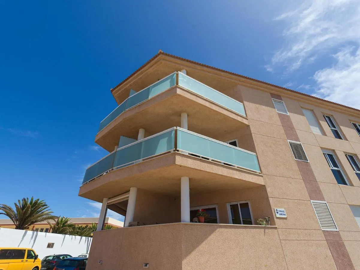 Homeforguest Apartamento Con Terraza En El Puerto De Corralejo